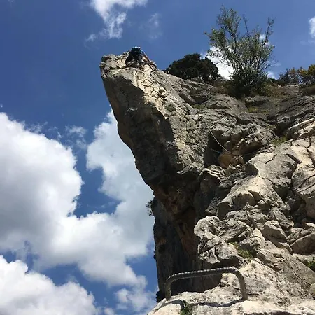 Rincon De Guara Hostel