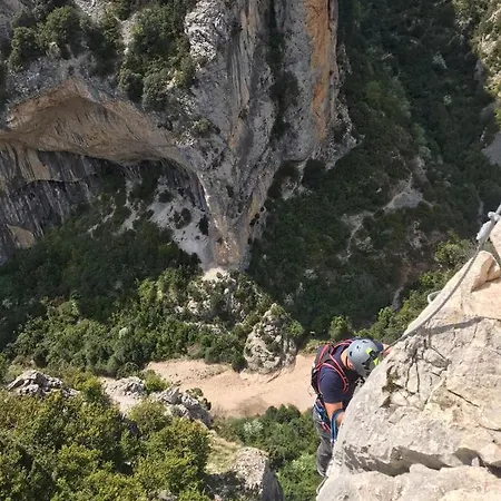 Rincon De Guara Hostel